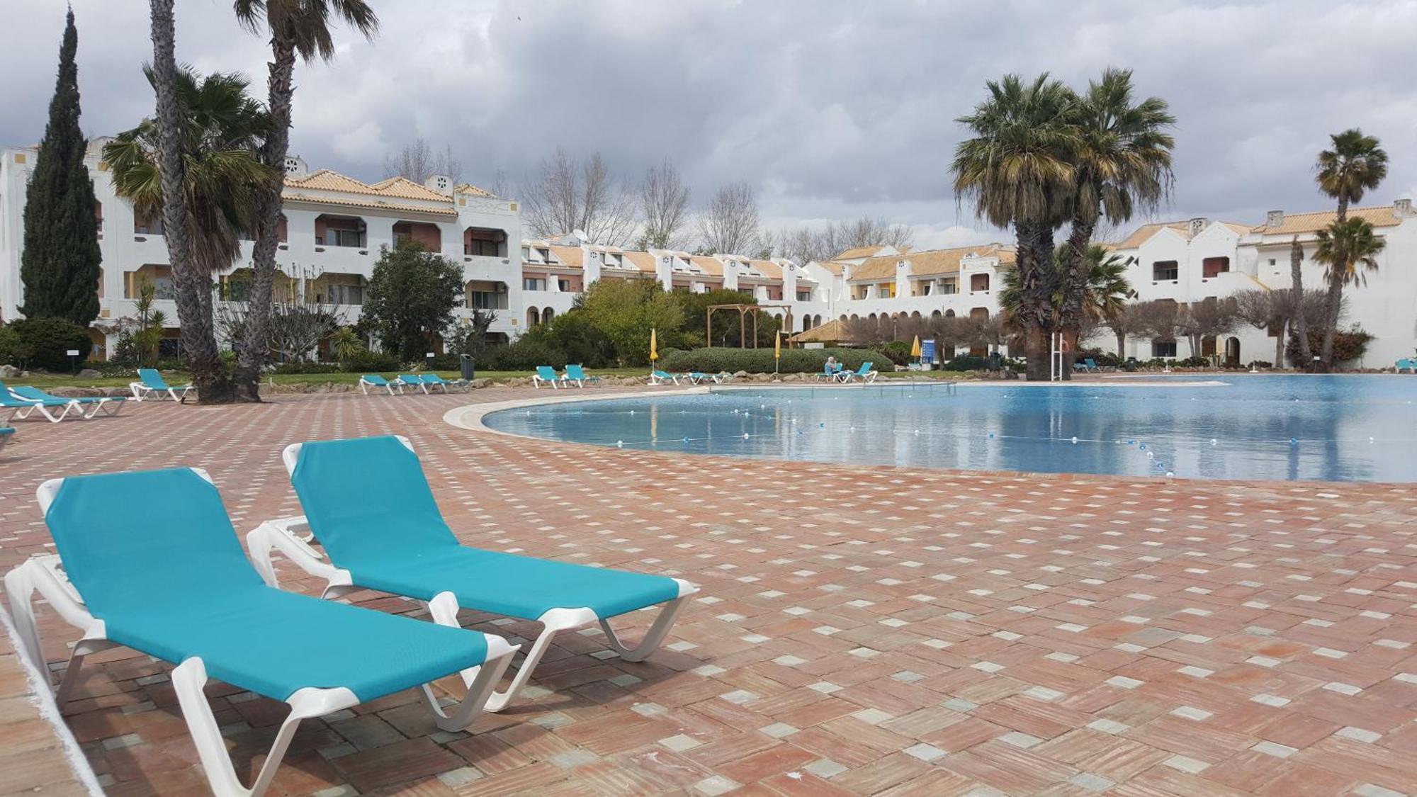 Cabanas Green Apartment & Loft. Кабанас де Тавира Екстериор снимка